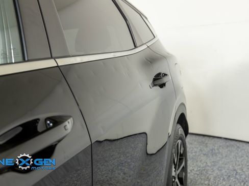 Used 2024 Kia Sportage EX image 50