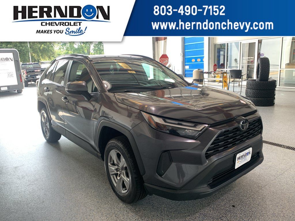 Used 2024 Toyota RAV4 XLE w/ Weather Package AWD/4WD image 1