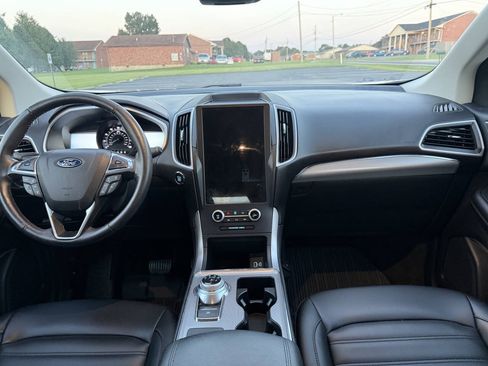 Used 2021 Ford Edge SEL AWD/4WD image 24