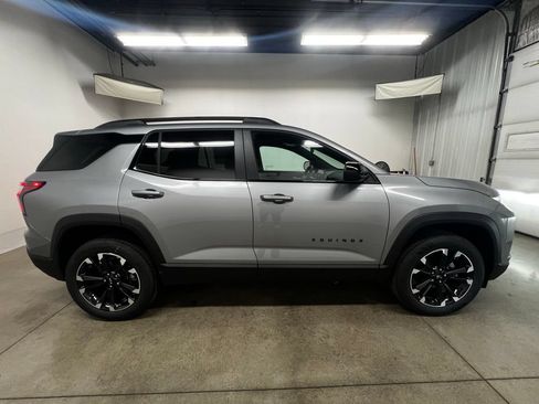 New 2026 Chevrolet Equinox RS w/ Convenience Package III FWD image 2