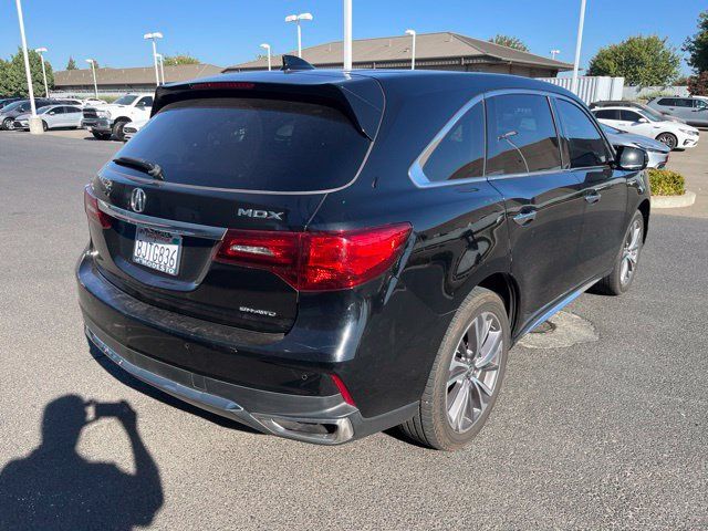 Used 2019 Acura MDX w/ Tech & Entertainment Pkg AWD/4WD image 3