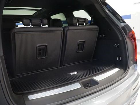 Certified 2023 Cadillac XT6 Premium Luxury w/ Technology Package AWD/4WD image 6