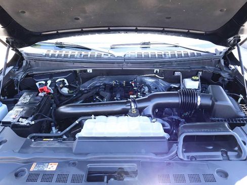 Used 2024 Lincoln Navigator Reserve AWD/4WD image 9