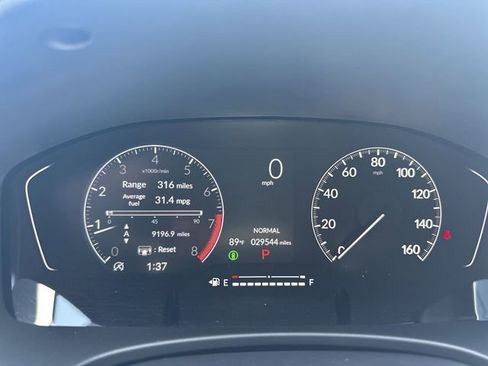 Used 2023 Honda Civic Sport image 26