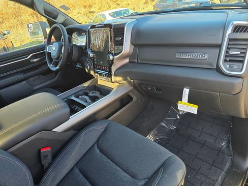 New 2026 RAM 1500 Big Horn AWD/4WD image 30