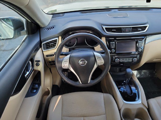 Used 2016 Nissan Rogue SL FWD image 11