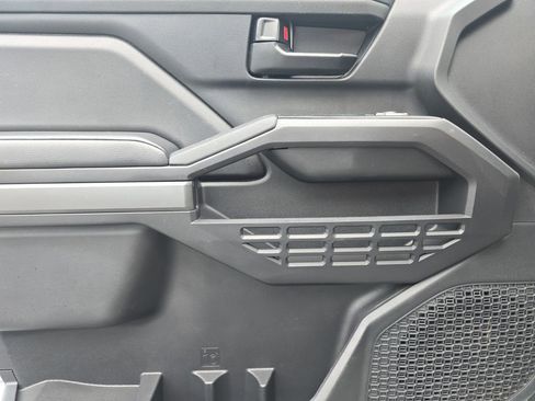 Used 2024 Toyota Tacoma 2WD Double Cab image 28