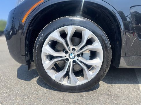 Used 2018 BMW X5 xDrive50i image 3