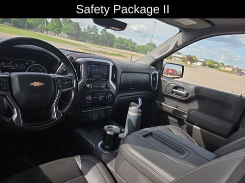 Used 2021 Chevrolet Silverado 1500 LTZ w/ Technology Package AWD/4WD image 18