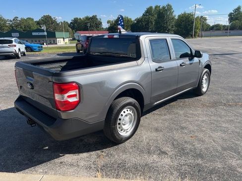 New 2025 Ford Maverick XL image 5