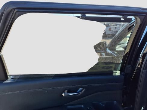 Used 2023 Nissan Pathfinder Platinum w/ Cargo Package image 27