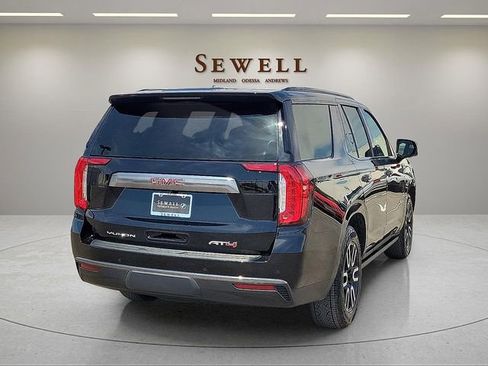 Used 2023 GMC Yukon AT4 w/ AT4 Premium Plus Package AWD/4WD image 5
