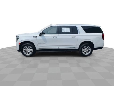 Used 2021 GMC Yukon XL SLT w/ Rear Media and Nav Package AWD/4WD image 5