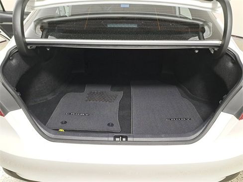 Used 2023 Toyota Camry LE image 10