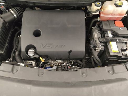 Used 2018 Chevrolet Traverse LT image 30