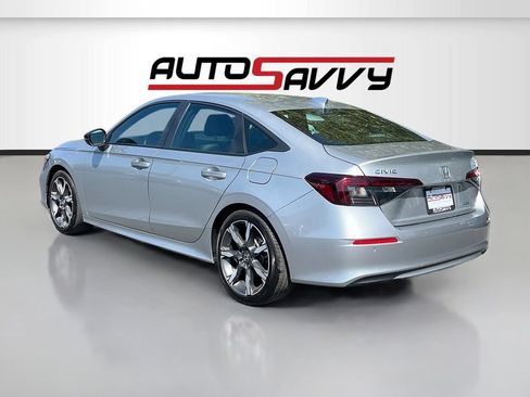 Used 2025 Honda Civic Sport Touring image 5