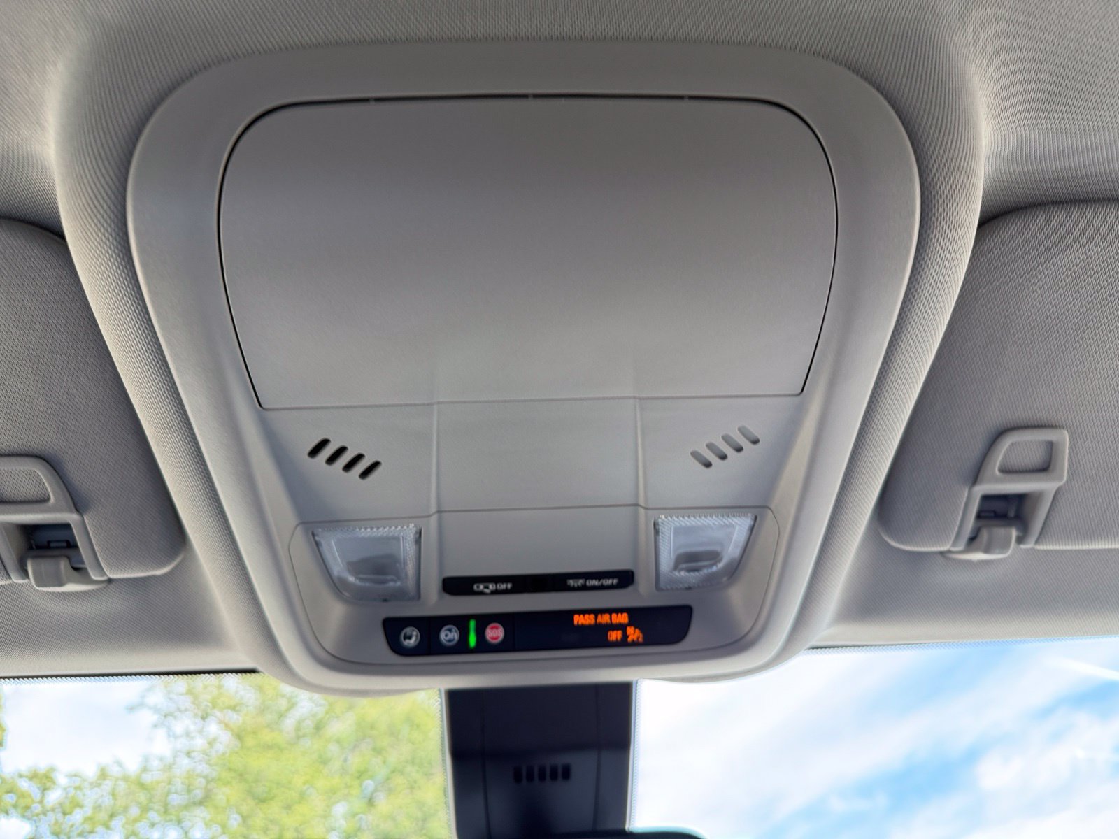 Used 2024 Chevrolet Equinox LS w/ LS Convenience Package FWD image 21