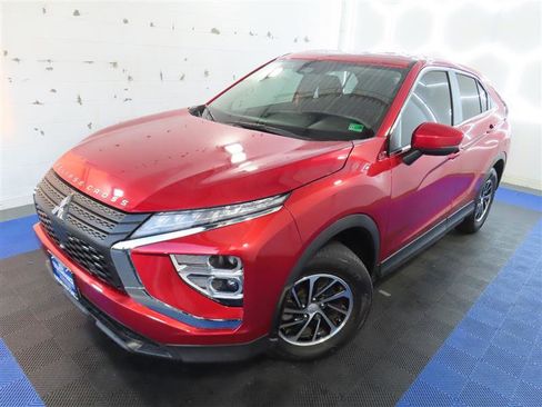 Used 2023 Mitsubishi Eclipse Cross ES image 4