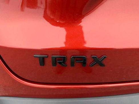 Used 2024 Chevrolet Trax RS w/ Driver Confidence Package FWD image 16