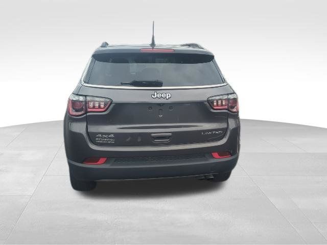 Used 2022 Jeep Compass Limited AWD/4WD image 7