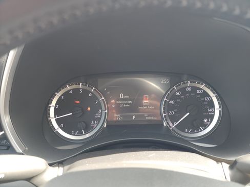 Used 2023 Toyota Highlander XLE FWD image 26