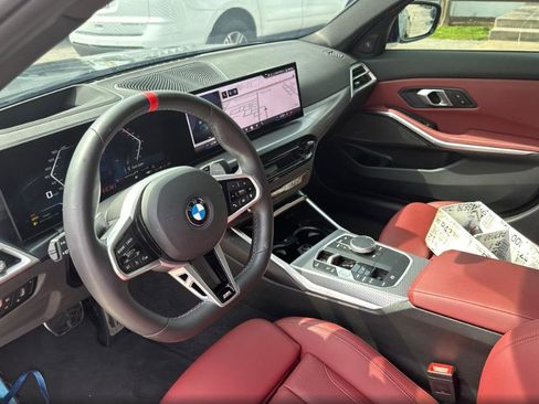 Used 2025 BMW M340i w/ Premium Package image 4