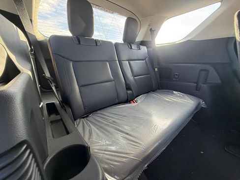 New 2026 Ford Explorer Active image 14