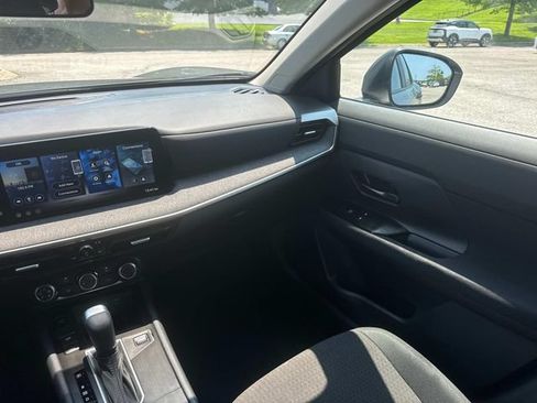 Used 2026 Nissan Kicks S FWD image 18