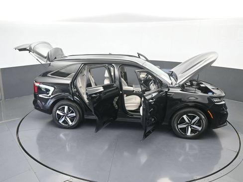 Used 2023 Kia Sorento S FWD image 76