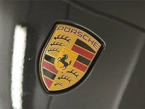 Used 2023 Porsche Cayenne Turbo image 10