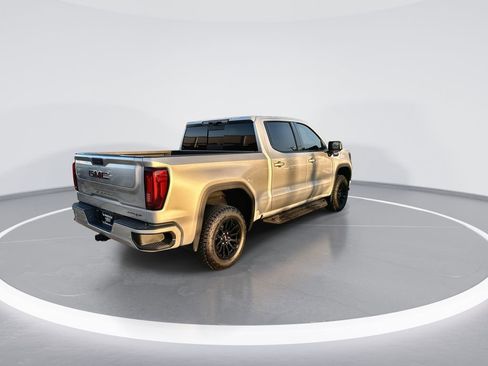 Used 2022 GMC Sierra 1500 AT4X image 8