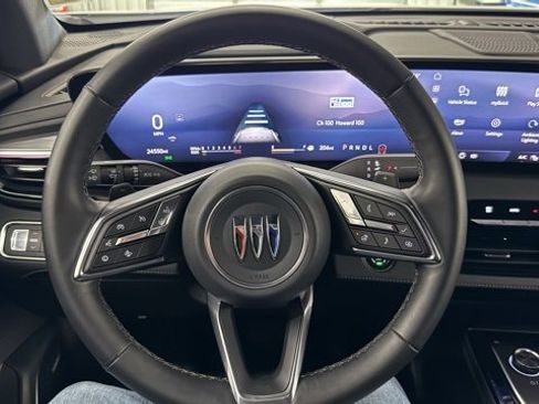 Used 2025 Buick Enclave Preferred image 35