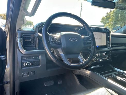 Used 2024 Ford F250 Lariat w/ Sport Appearance Package image 38