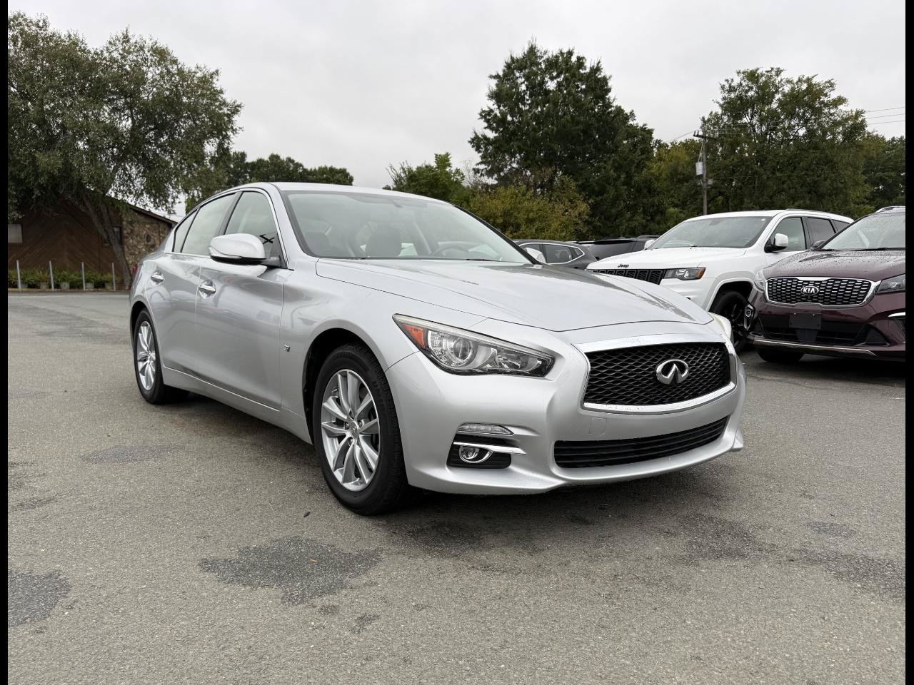 Used 2015 INFINITI Q50 Premium w/ Spare Tire Package RWD image 1