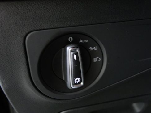 Used 2024 Volkswagen Tiguan SE R-Line AWD/4WD image 15