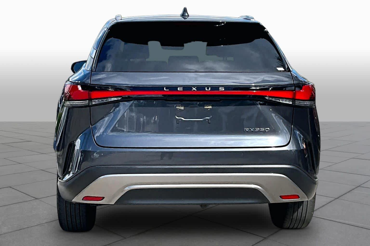 Used 2025 Lexus RX 350 Premium w/ Convenience Package FWD image 5