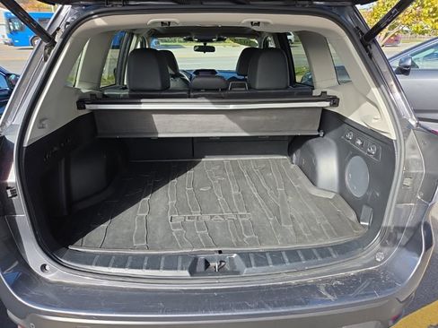 Certified 2024 Subaru Forester Limited image 19