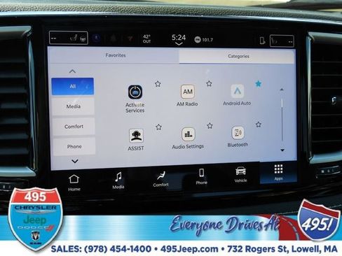 New 2026 Chrysler Pacifica Select image 22