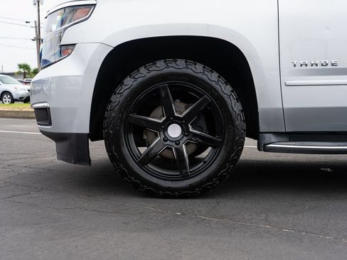 Used 2015 Chevrolet Tahoe LTZ AWD/4WD image 7