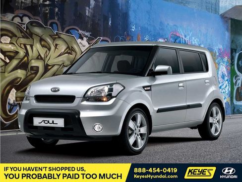 Used 2010 Kia Soul + FWD image 1
