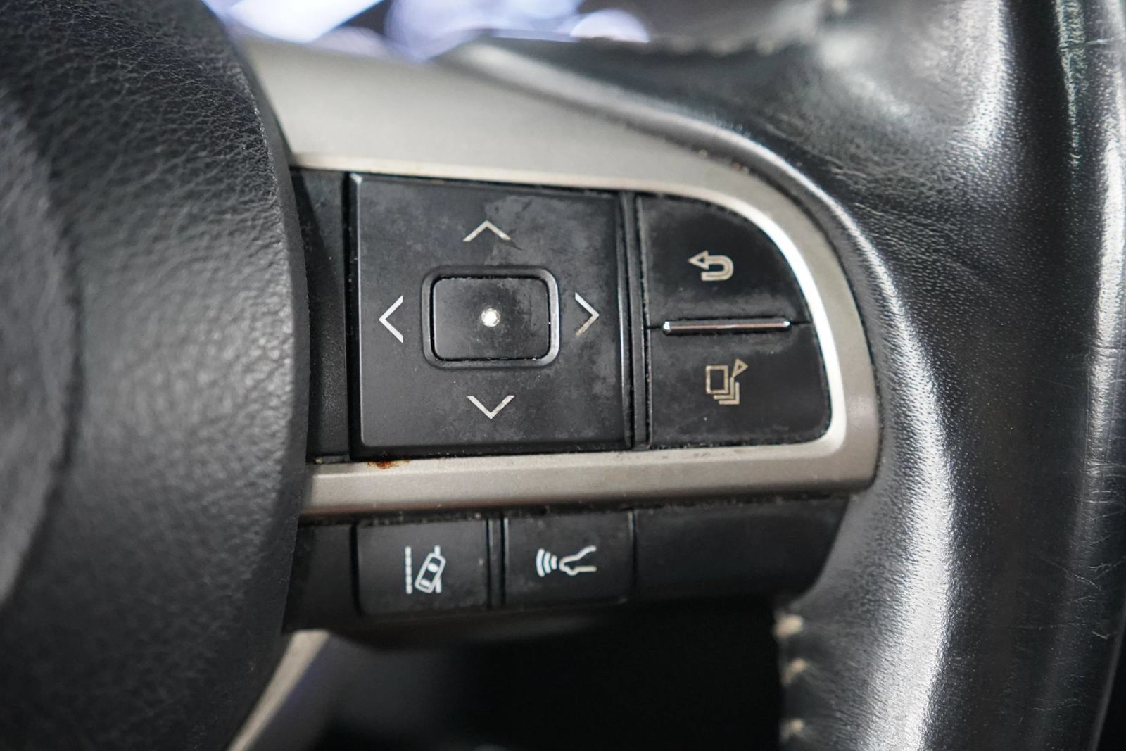 Used 2017 Lexus ES 350 w/ Luxury Package FWD image 29