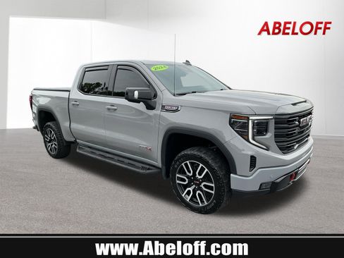Used 2024 GMC Sierra 1500 AT4 w/ Technology Package AWD/4WD image 1