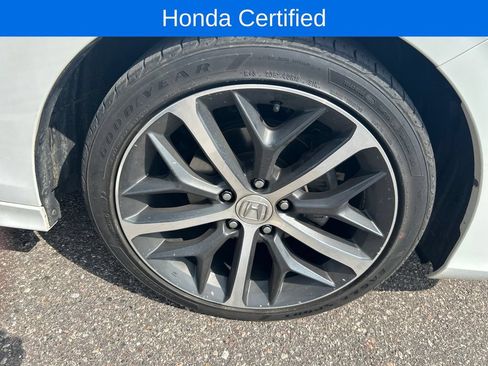 Certified 2024 Honda Civic Touring image 9