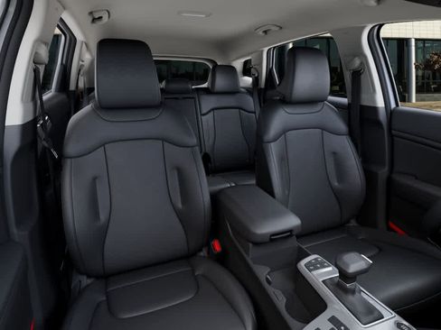 New 2026 Kia Sportage EX FWD image 15