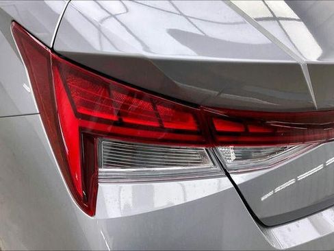 New 2026 Hyundai Elantra Limited image 37