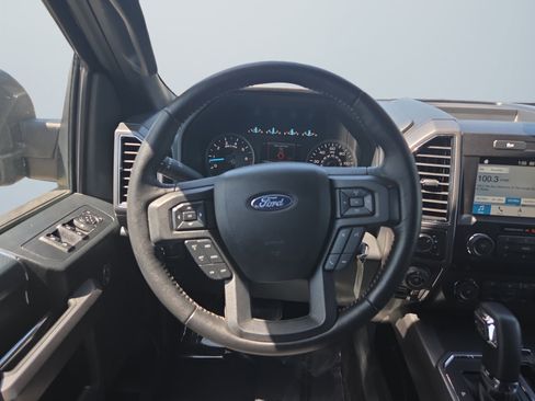 Used 2019 Ford F150 XLT w/ Equipment Group 302A Luxury AWD/4WD image 13