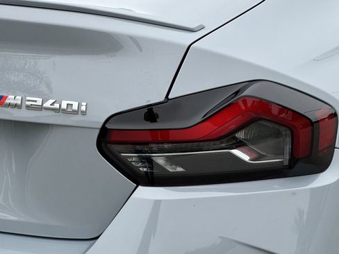 Used 2025 BMW M240i Coupe RWD image 32