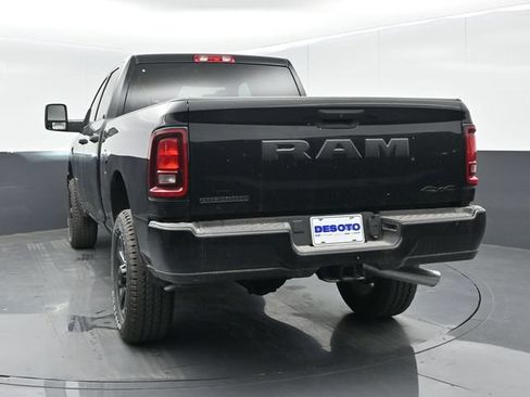 New 2026 RAM 2500 Big Horn AWD/4WD image 7
