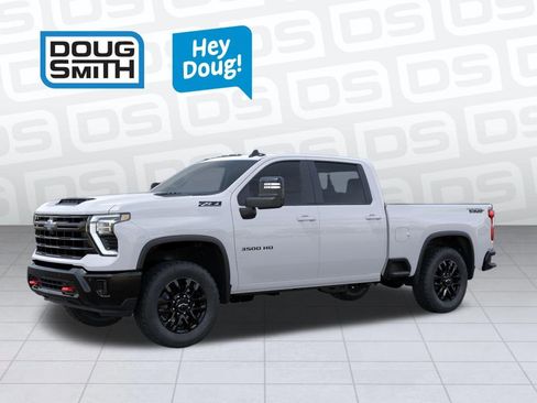 New 2026 Chevrolet Silverado 3500 LT image 2