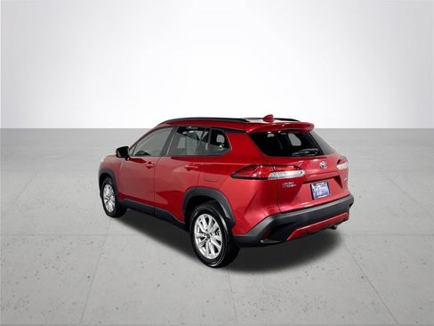 Used 2022 Toyota Corolla Cross LE w/ Moonroof Package AWD/4WD image 8